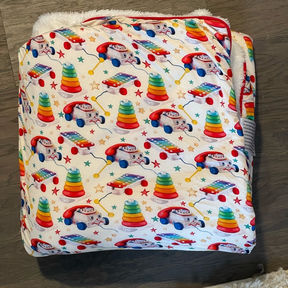 *SOLD* Fisher Price x Posh Peanut plush patoo